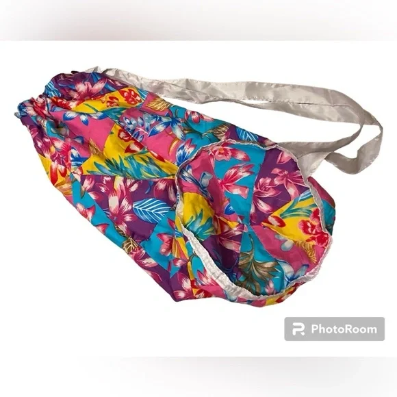 Four Seasons Bali drawstring beach club resort vacation towel bag - Picture 2 of 6